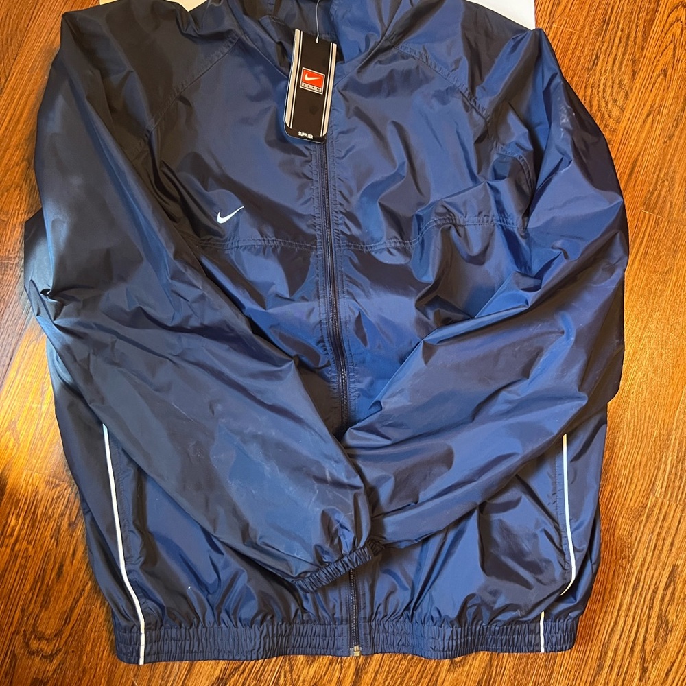Nike Men's Dark Blue Windbreaker Jacket